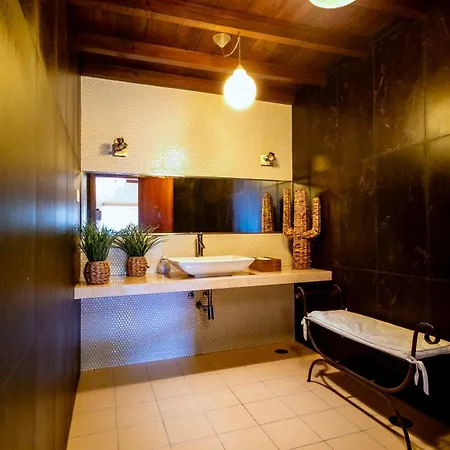 Casa Da Joana, Quinta Carmo - Alcobaca/nazare Villa