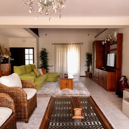 Casa Da Joana, Quinta Carmo - Alcobaça/nazaré * Alcobaça